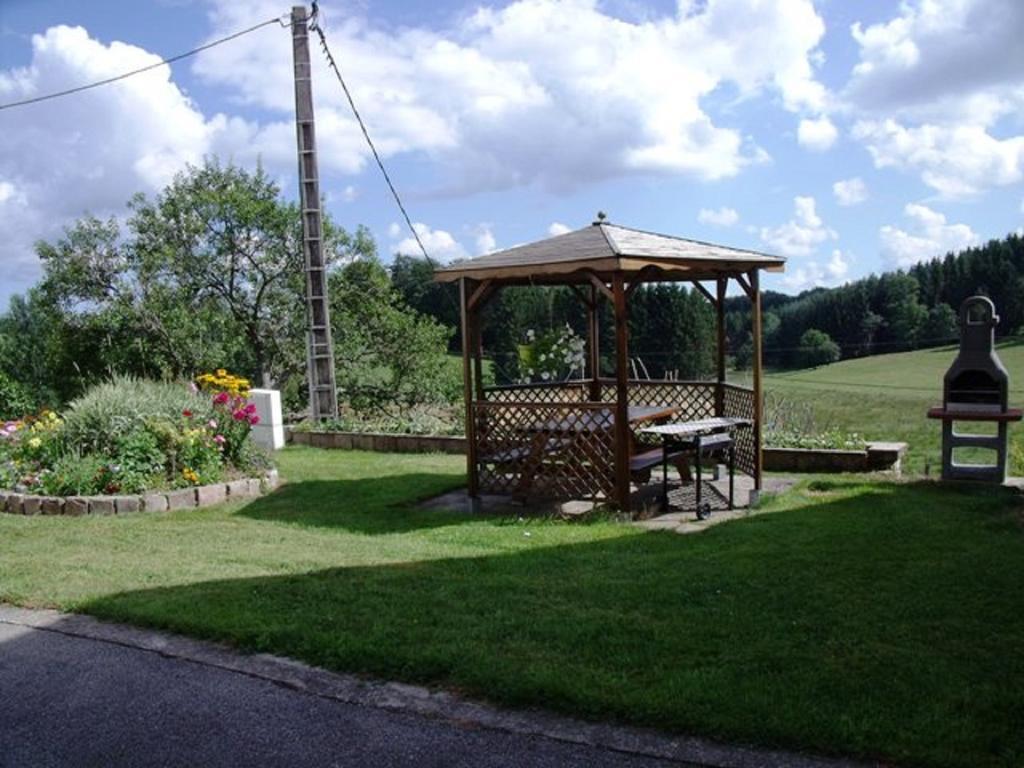 Gite Les Hirondelles Plombières-les-Bains Buitenkant foto